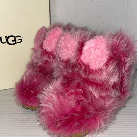 UGG Kids Pinkipuff Classic II Pink Azalea Fur Boots with Ears - Girls Size:7 - Picture 4 of 14